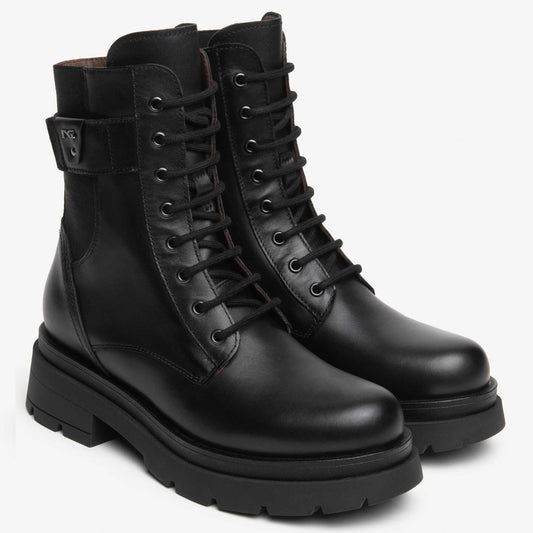 Anfibio NeroGiardini Donna Nero I618070D-100 in Pelle | Autunno/Inverno