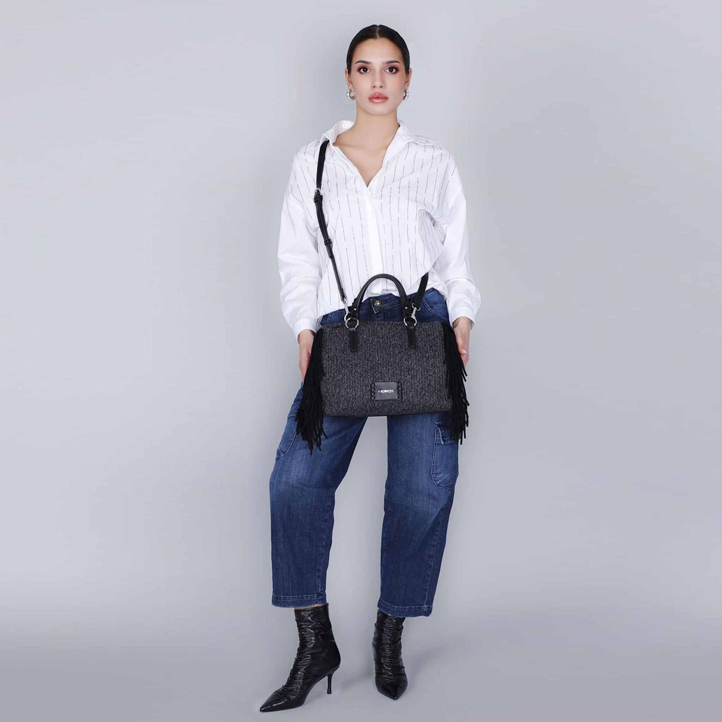 Borsa con manici CafèNoir NO0924 frangie nera