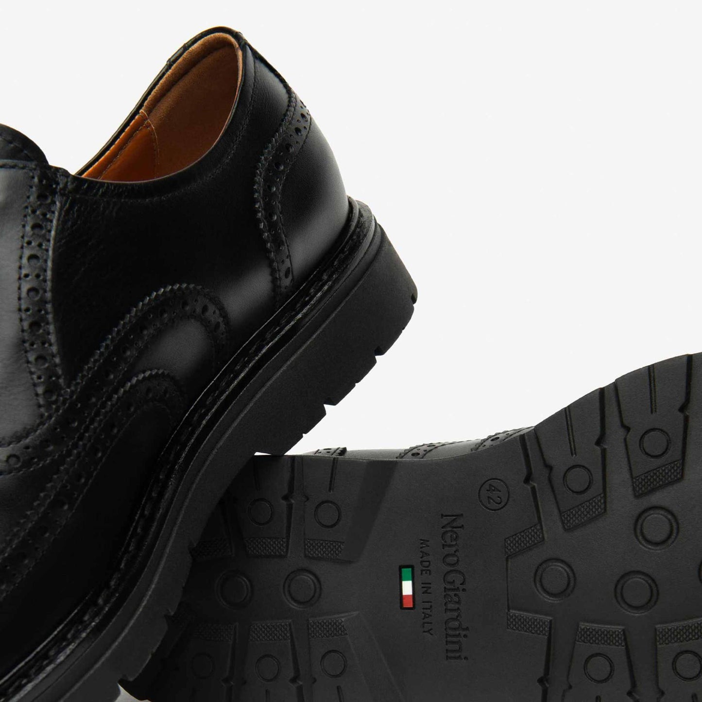 Scarpe NeroGiardini I500820-100 I500820 0820 stringate