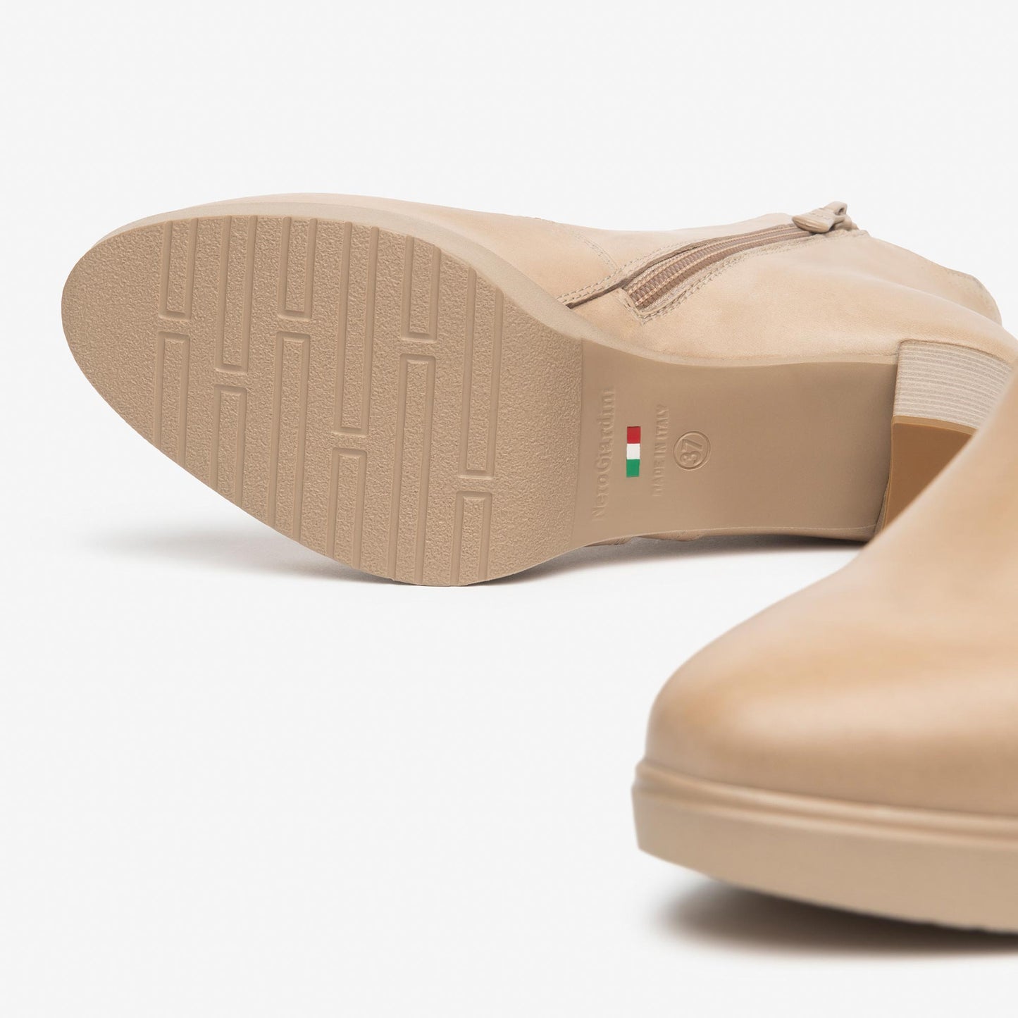 Tronchetti NeroGiardini E615080-439 E615080 5080