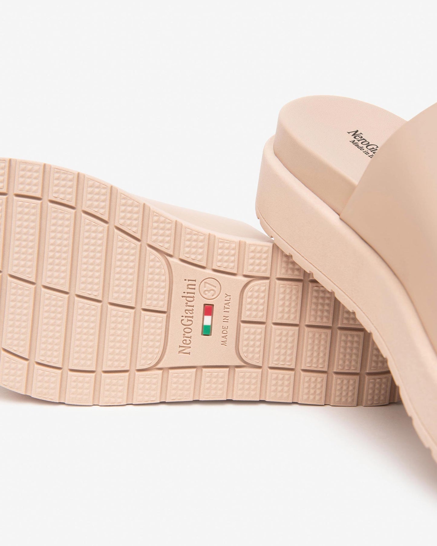 Sandali NeroGiardini E513700-614 E513700 3700 scarpe