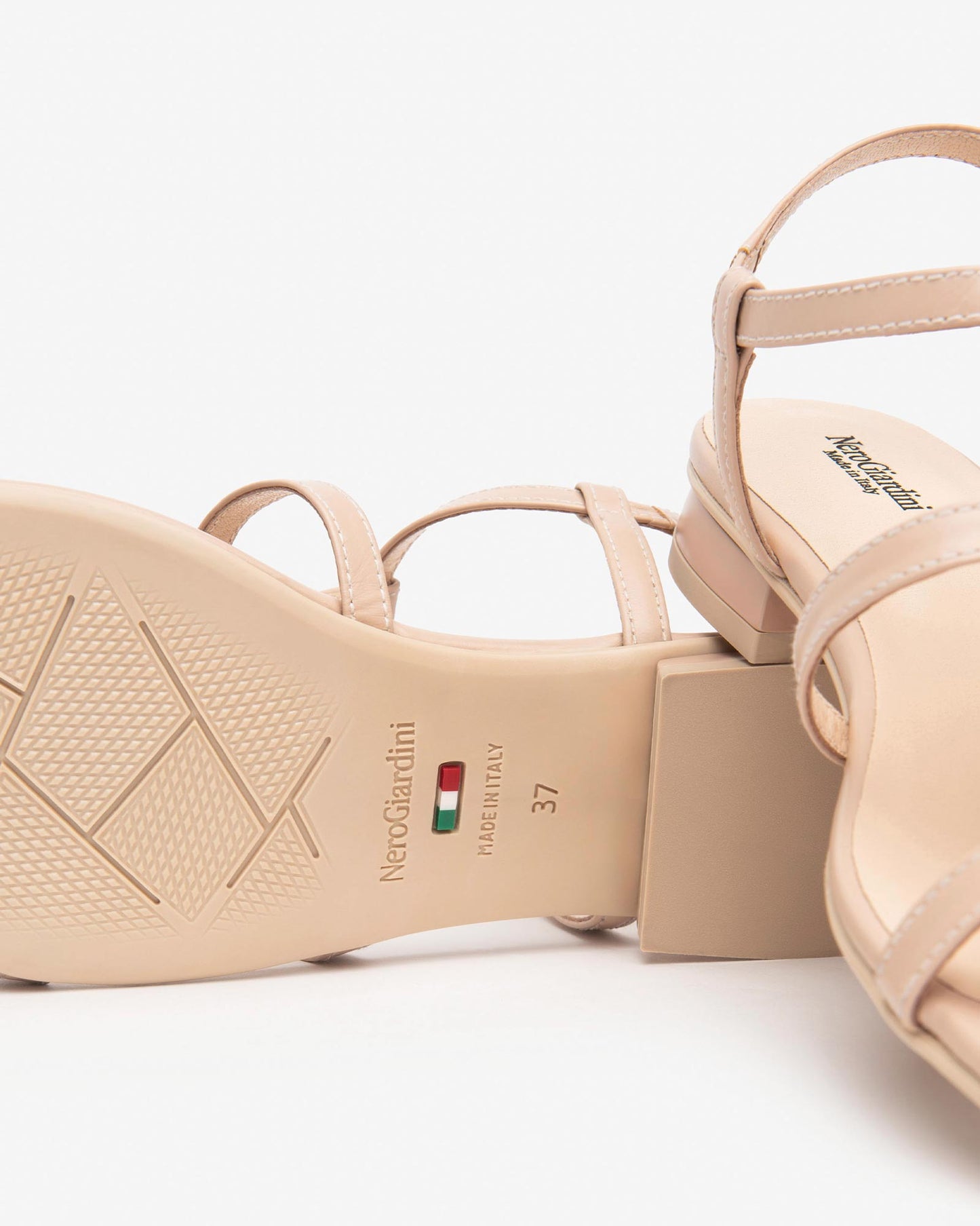Sandali NeroGiardini E513272-614 E513272 3272 scarpe