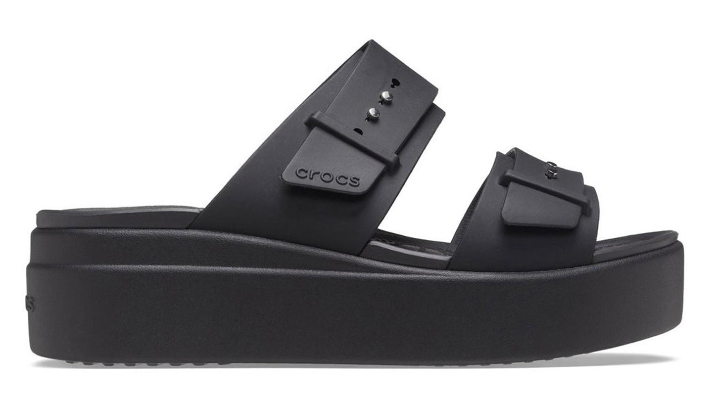 Sandali Crocs Brooklyn Buckle Low Wedge 207431-001 nero