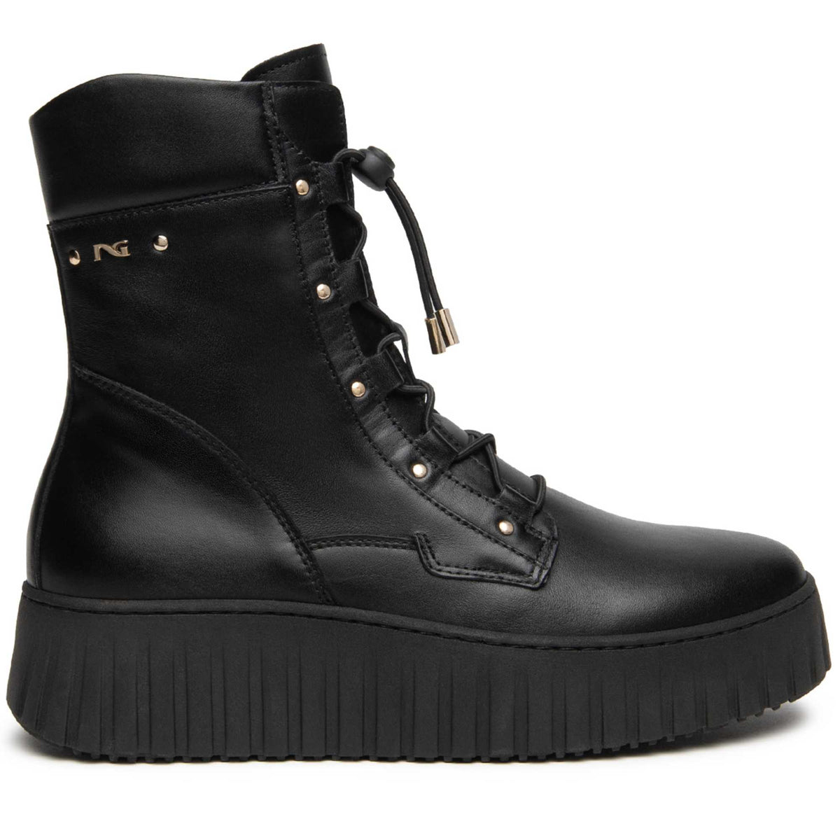 Scopri l'anfibio NeroGiardini donna I618123D-100 in pelle nera Made in Italy, con zip e suola platform. Acquista online da Toma Calzature.