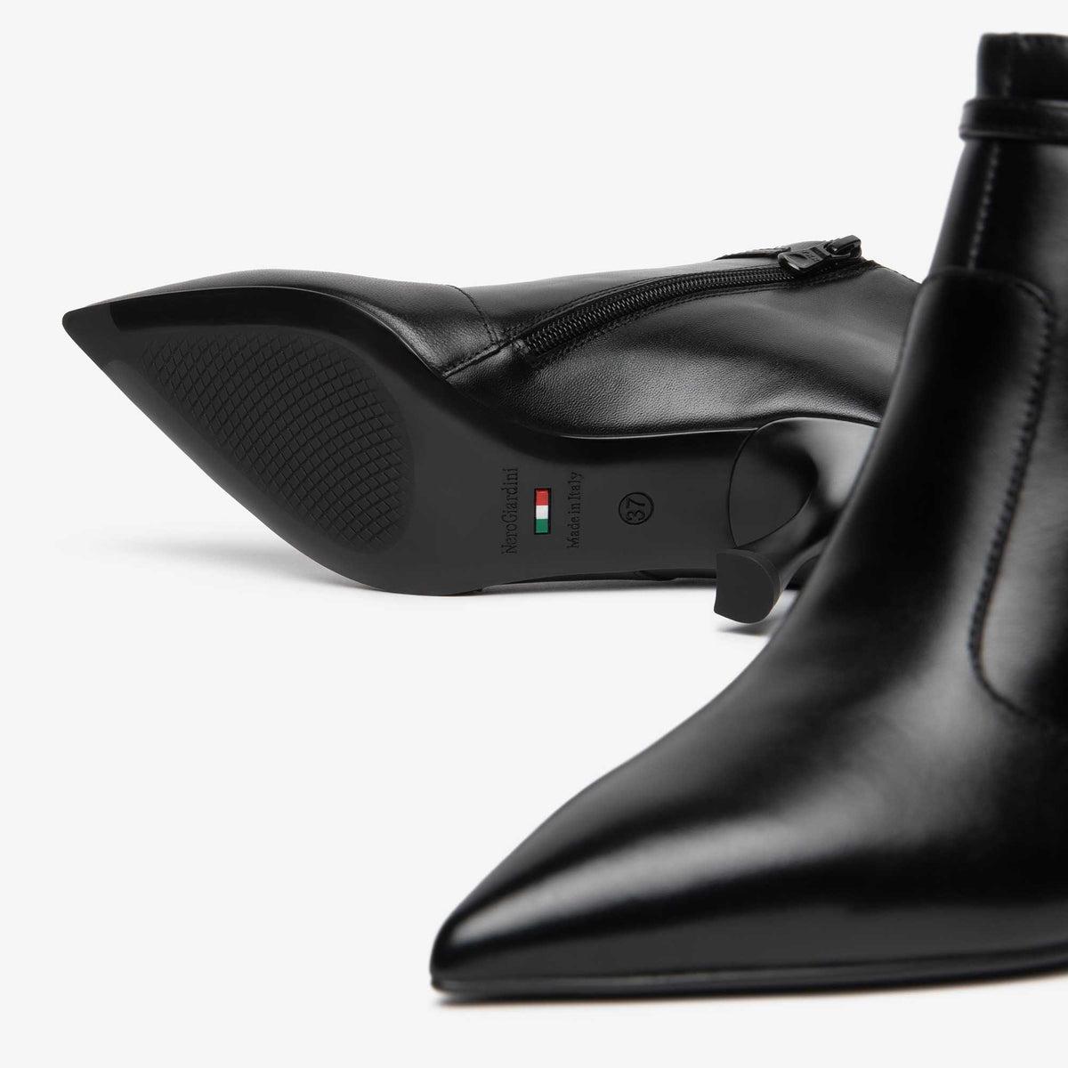 Tronchetti NeroGiardini I617611DE-100 Donna Neri | Tacco 8,5 cm | Autunno/Inverno