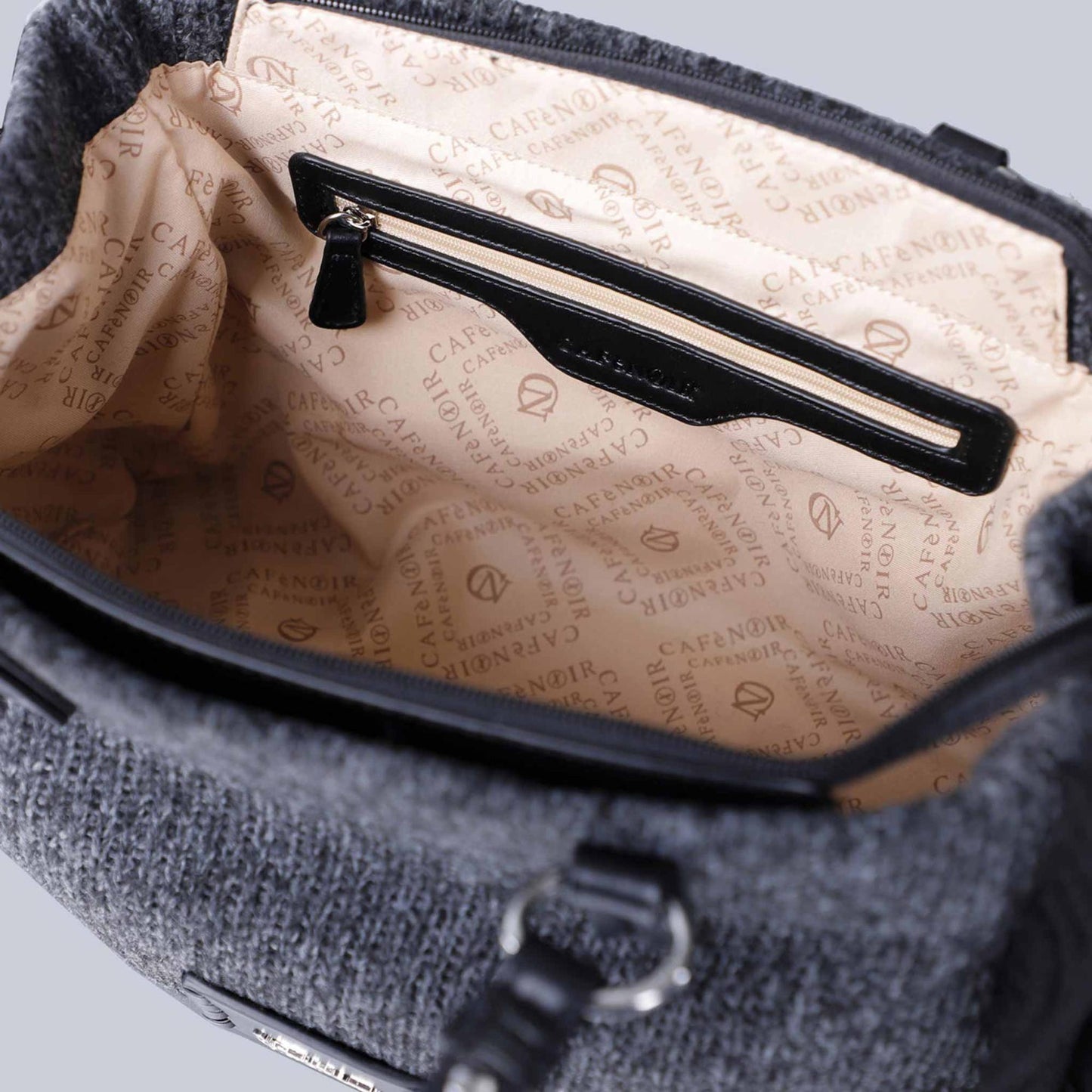Borsa con manici CafèNoir NO0924 frangie nera