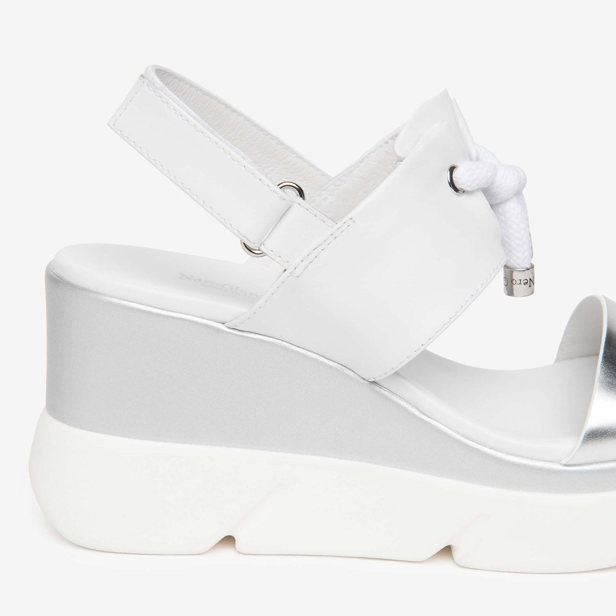 Sandali Zeppa NeroGiardini E616061-700 in Pelle Beige — foto 3