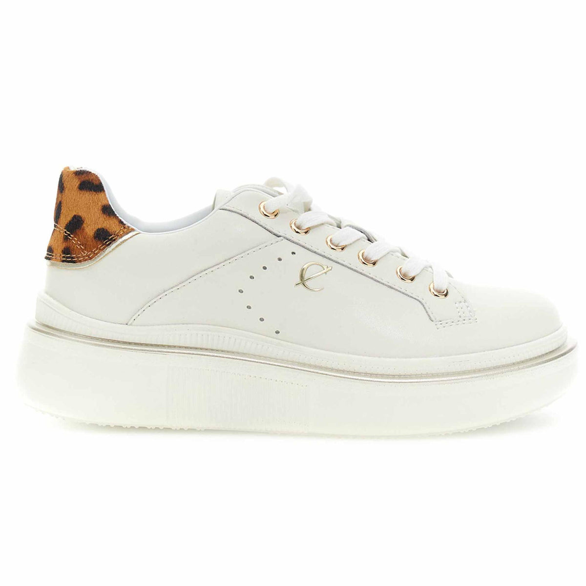 Sneakers Café Noir DS1018 crema con inserto maculato e suola platform – vista principale