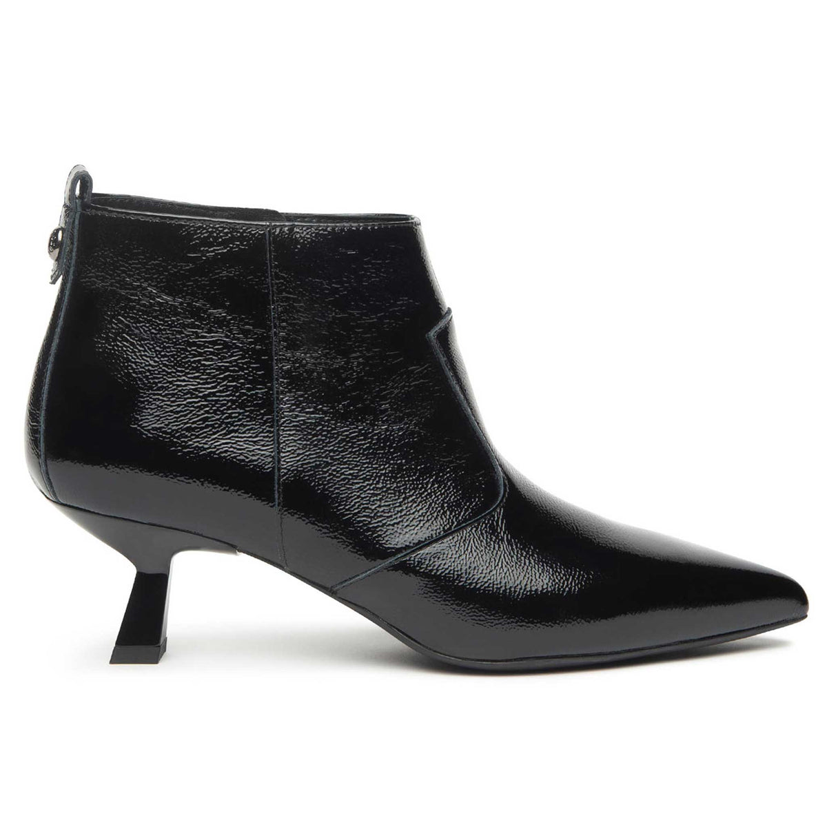 Tronchetti Donna: eleganza, comfort e tendenze moda su Toma Calzature