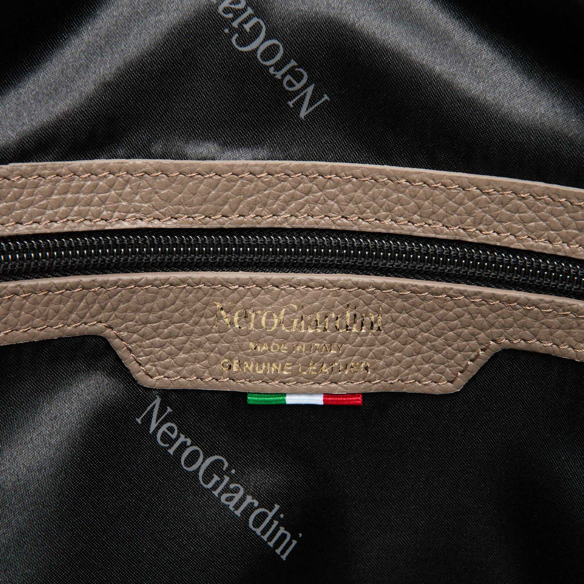 Borsa hobo in pelle NeroGiardini I644330D-405 donna