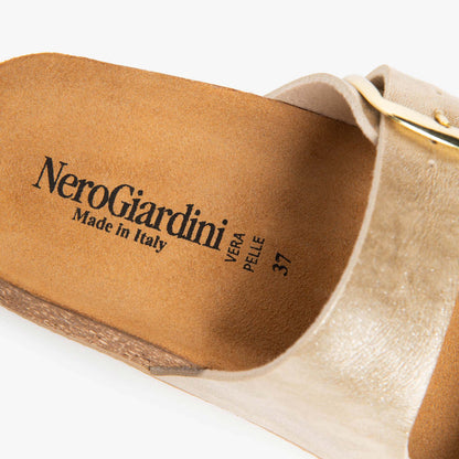 Sandali NeroGiardini E617081-415 E617081 7081 Oro