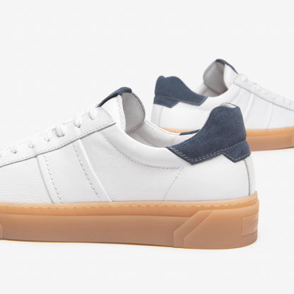 Sneakers NeroGiardini Uomo E500695-707 in Pelle Bianca | Comode Made in Italy