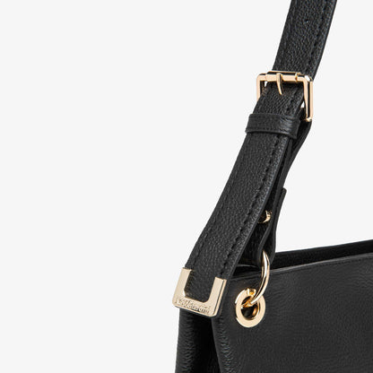 Borsa a spalla in pelle NeroGiardini I644323D-100 dettaglio chiusura