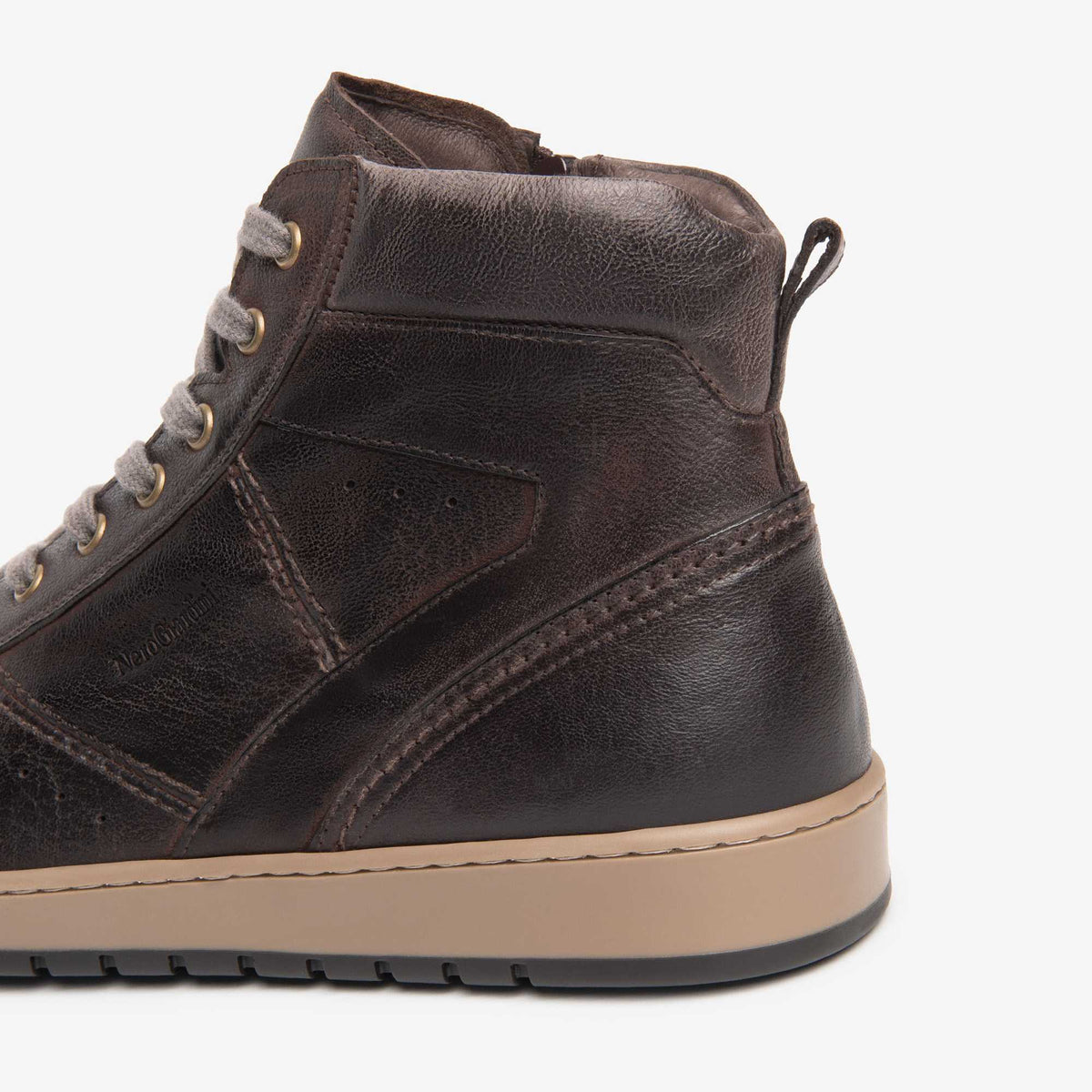 NeroGiardini sneakers alte uomo I601340U-300 suola e profilo