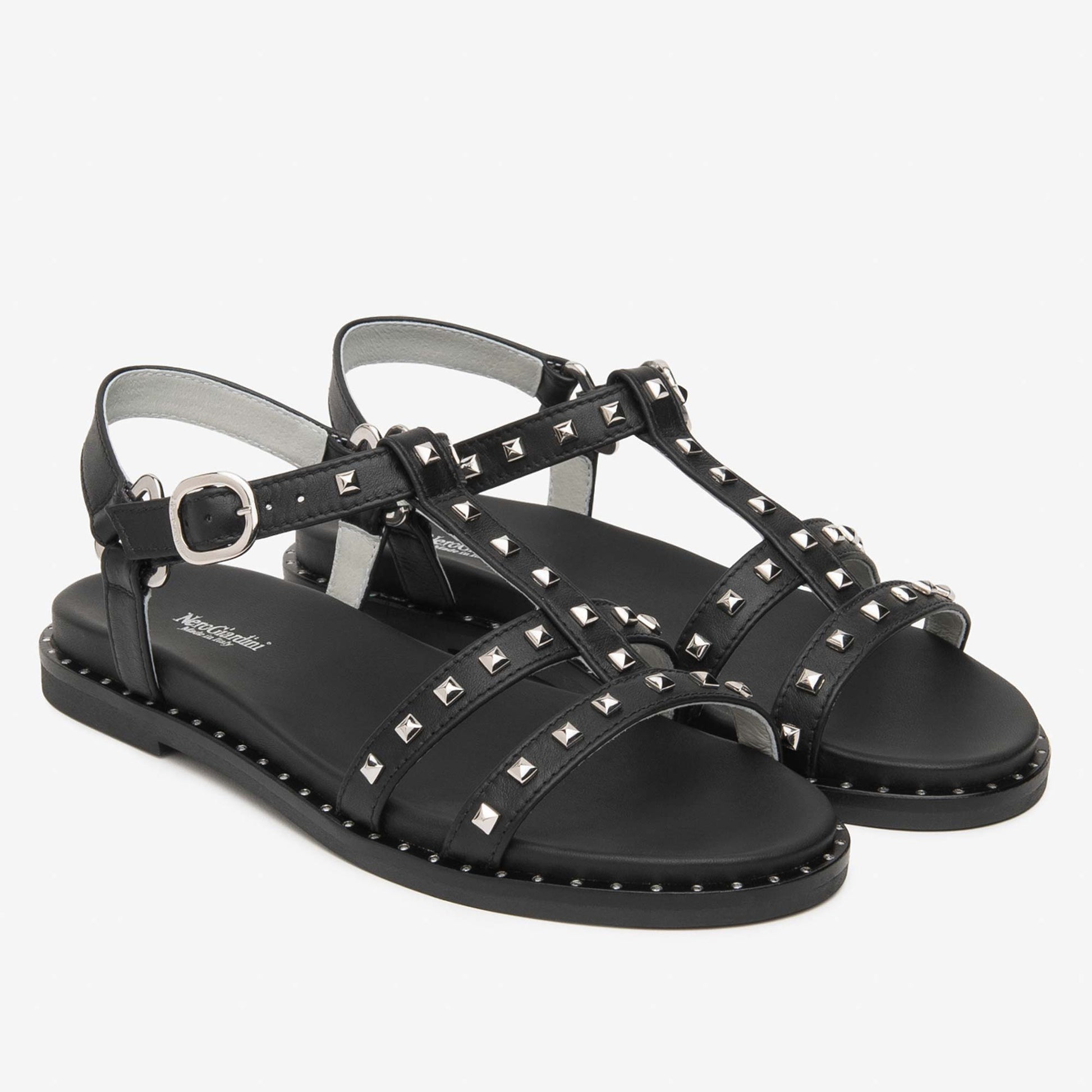 Sandali Nero Giardini Donna in Pelle Nera con borchie | Tacco Flat E615921D-100