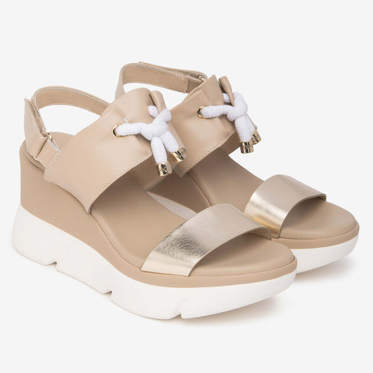 Sandali Zeppa NeroGiardini E616061-415 in Pelle Beige | Tacco Comodo