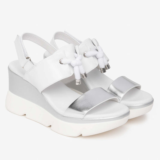Sandali Zeppa NeroGiardini E616061-700 in Pelle Beige | Tacco Comodo