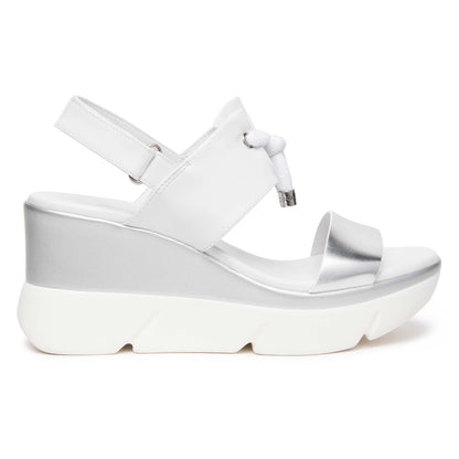 Sandali Zeppa NeroGiardini E616061-700 in Pelle Beige | Tacco Comodo