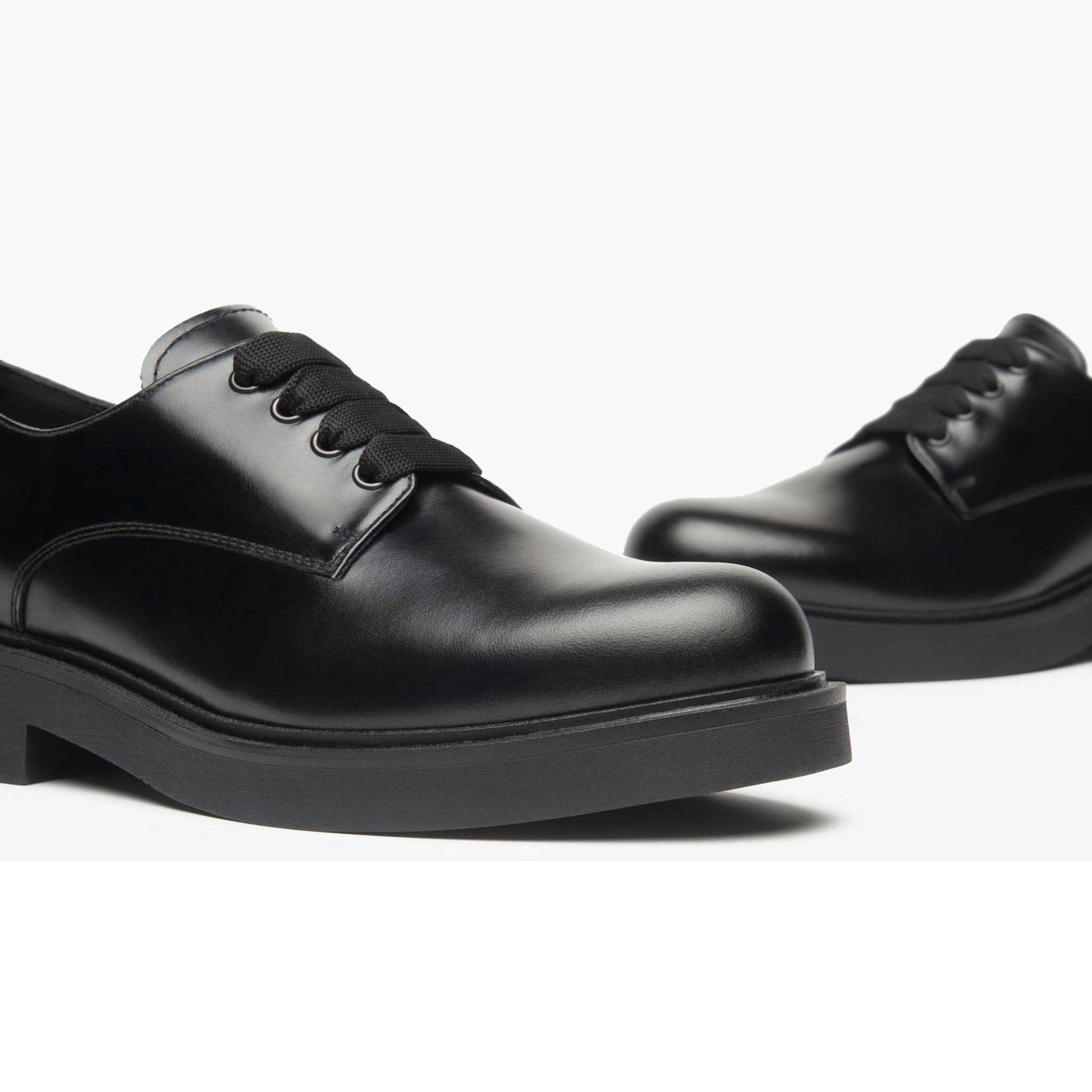Stringate NeroGiardini I513972-100 Donna | Scarpe in Pelle Made in Italy
