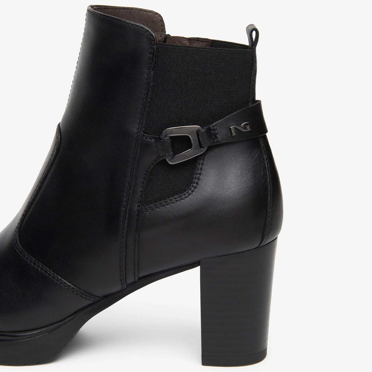 Tronchetti NeroGiardini I617260D-100 Neri Donna con Tacco | Made in Italy