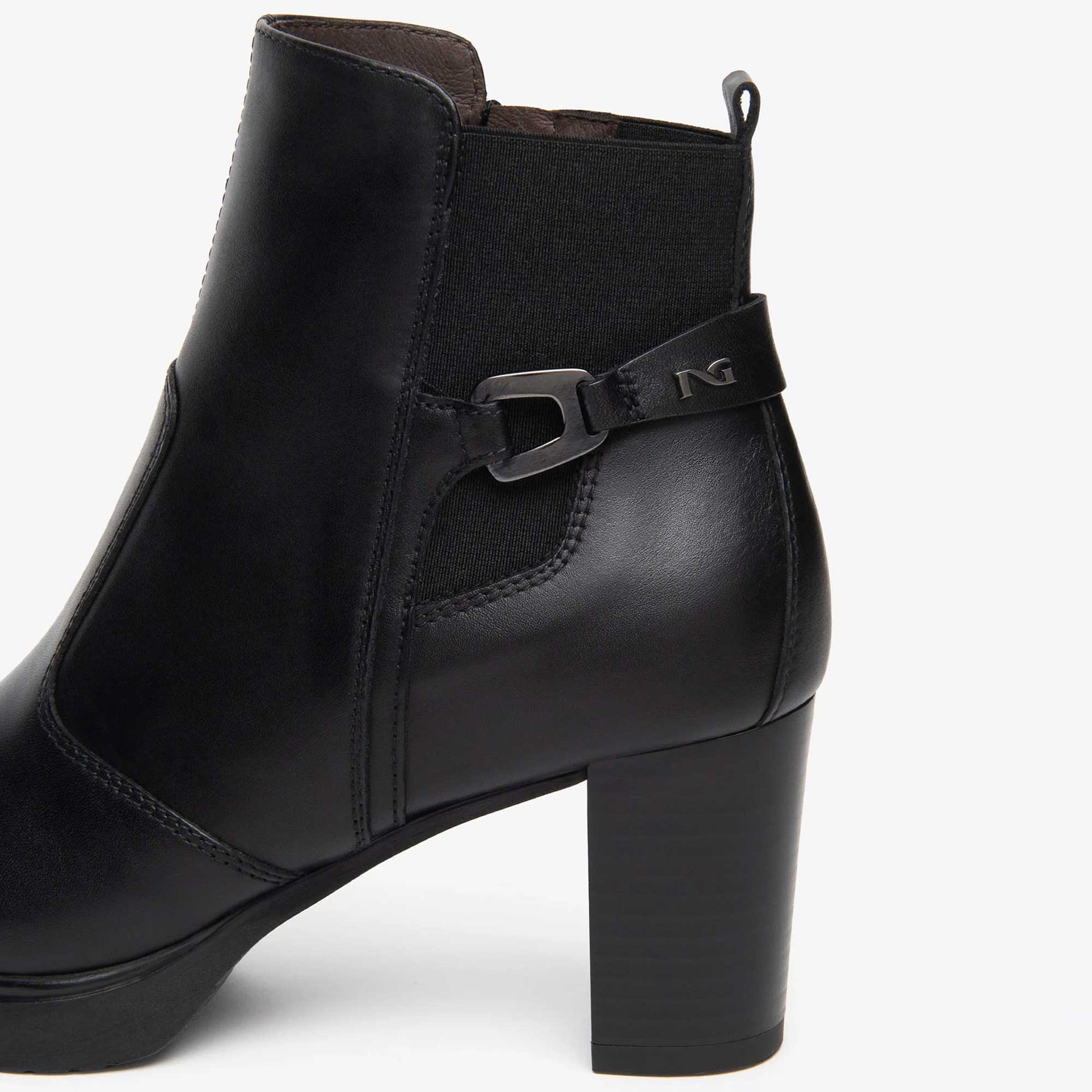 Tronchetti NeroGiardini I617260D-100 Neri Donna con Tacco | Made in Italy