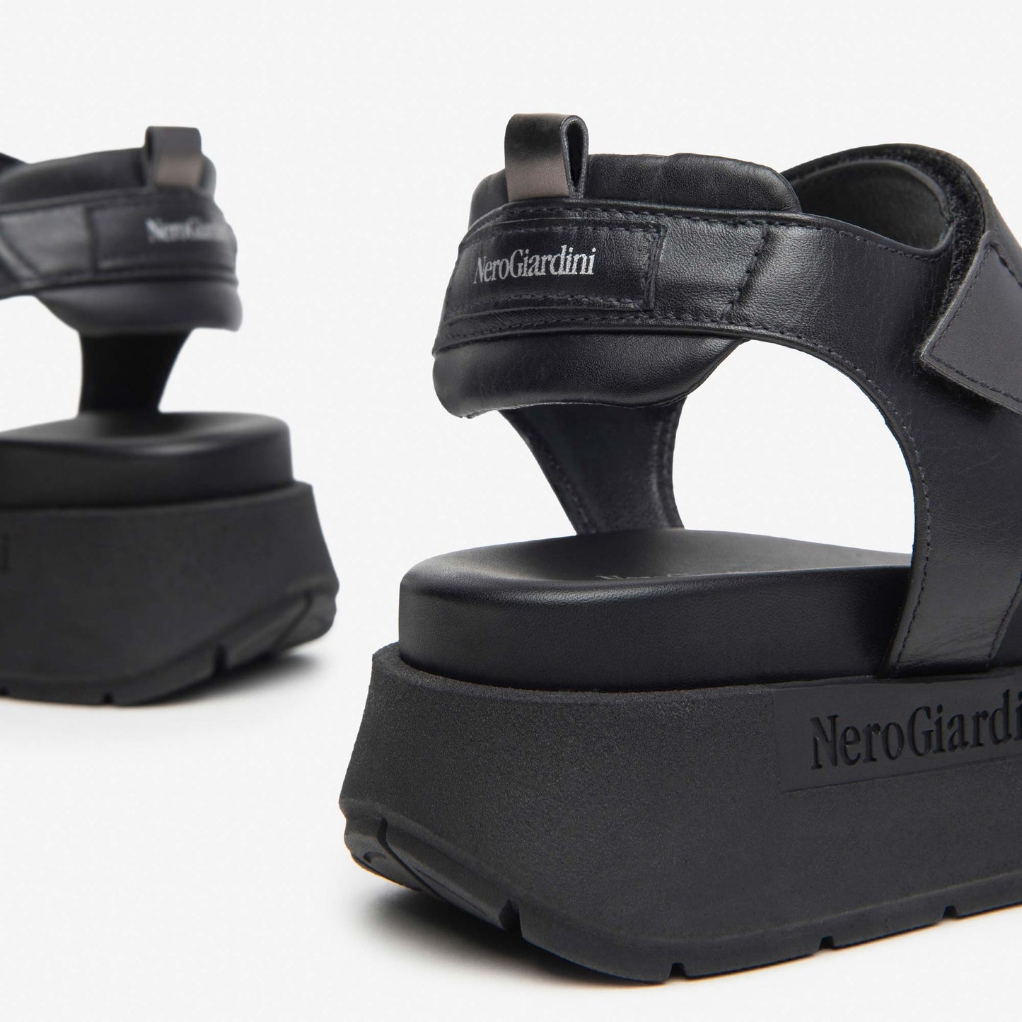 Sandali Platform NeroGiardini Donna con Pietre E410707-100 | Pelle Nero, Comodo