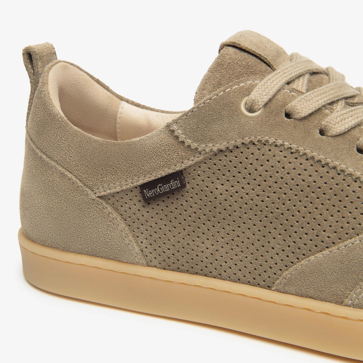 Sneakers NeroGiardini Uomo E601180-501 in Camoscio Beige | Comode Made in Italy