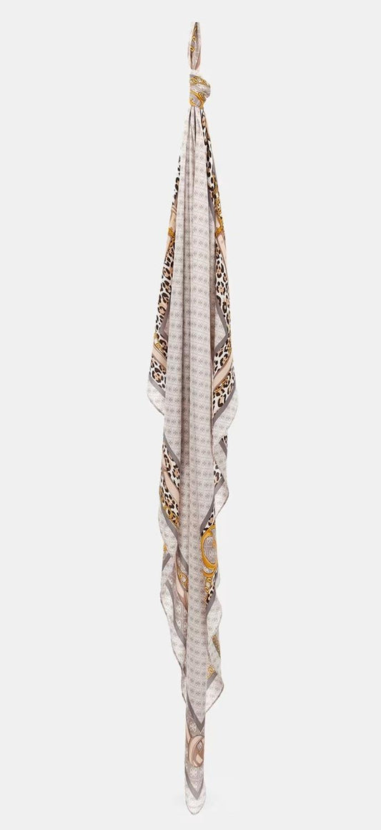 Sciarpa Guess AW5134 Scarf 130x130 marrone