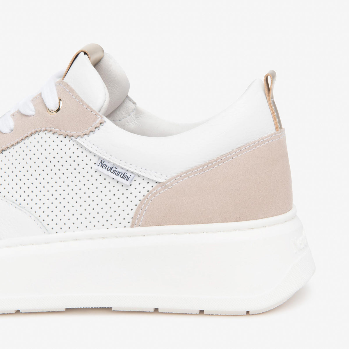 Sneakers NeroGiardini E615275 677 Donna Pelle Bianca — foto 3