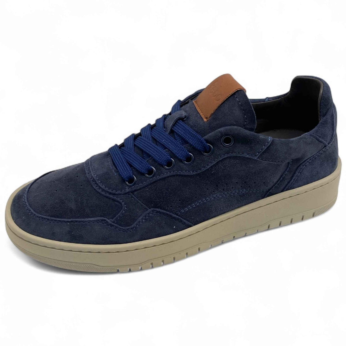 Sneakers Kebo